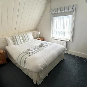 Winter Dene Side Guest house